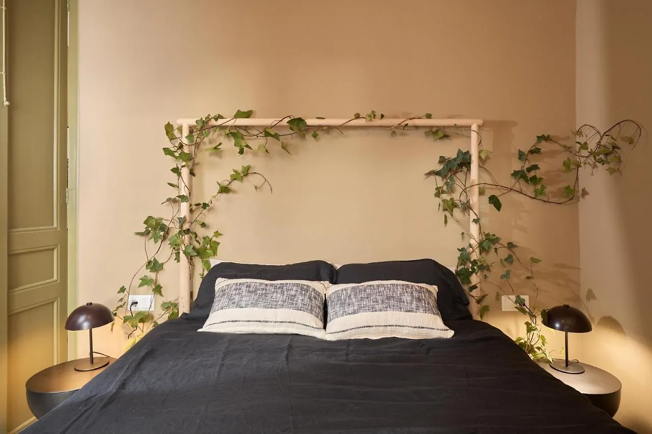 Maya - Two Bedroom In Enric Granados Barcelona 0*,  Spain