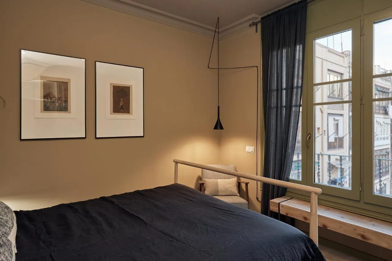 Maya - Two Bedroom In Enric Granados Barcelona