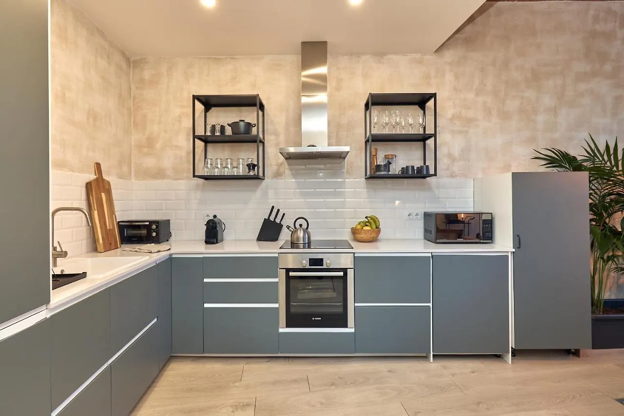 Maya - Two Bedroom In Enric Granados Barcelona España